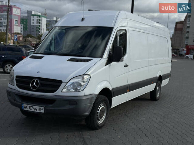 Мерседес Sprinter 2011 в Луцке на Automoto.ua Белый Мерседес Sprinter, объемом двигателя 2.69 л и пробегом 256 тыс. км за 18500 $, фото 1 на Automoto.ua