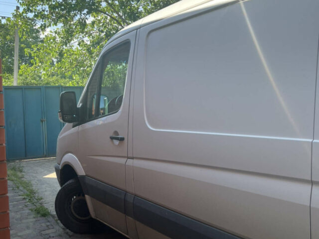 Белый Мерседес Sprinter, объемом двигателя 2 л и пробегом 335 тыс. км за 10000 $, фото 2 на Automoto.ua