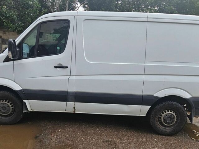 Белый Мерседес Sprinter, объемом двигателя 2.14 л и пробегом 350 тыс. км за 11300 $, фото 5 на Automoto.ua