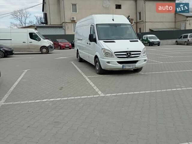 Белый Мерседес Sprinter, объемом двигателя 2.2 л и пробегом 400 тыс. км за 10500 $, фото 14 на Automoto.ua