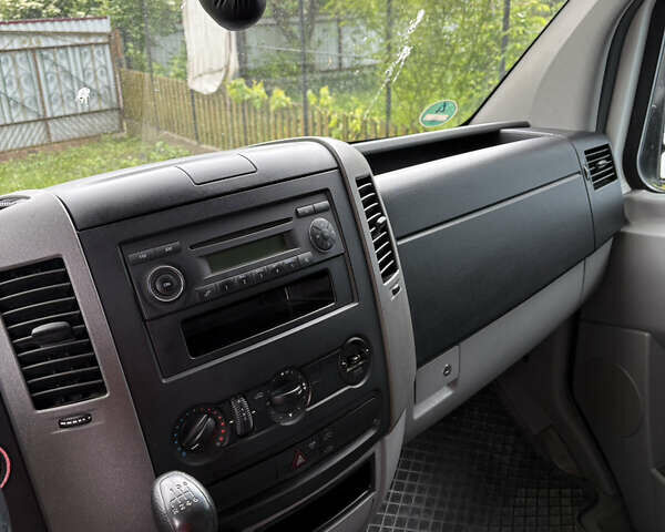 Білий Мерседес Sprinter, об'ємом двигуна 2.14 л та пробігом 438 тис. км за 10700 $, фото 11 на Automoto.ua