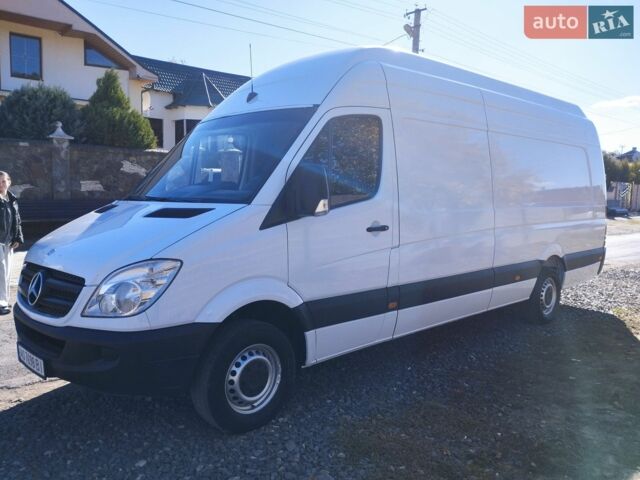 Белый Мерседес Sprinter, объемом двигателя 2.2 л и пробегом 563 тыс. км за 13300 $, фото 13 на Automoto.ua