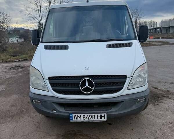 Білий Мерседес Sprinter, об'ємом двигуна 2.14 л та пробігом 300 тис. км за 6700 $, фото 8 на Automoto.ua