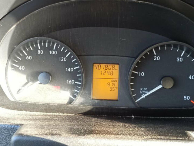 Белый Мерседес Sprinter, объемом двигателя 2.1 л и пробегом 401 тыс. км за 14800 $, фото 22 на Automoto.ua