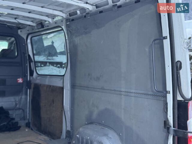 Білий Мерседес Sprinter, об'ємом двигуна 2.2 л та пробігом 277 тис. км за 11700 $, фото 32 на Automoto.ua