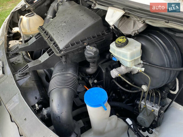 Белый Мерседес Sprinter, объемом двигателя 2.14 л и пробегом 900 тыс. км за 7900 $, фото 8 на Automoto.ua