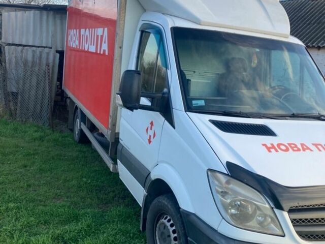 Белый Мерседес Sprinter, объемом двигателя 2.14 л и пробегом 530 тыс. км за 14300 $, фото 1 на Automoto.ua