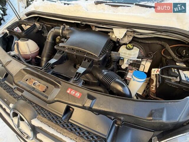 Білий Мерседес Sprinter, об'ємом двигуна 2.2 л та пробігом 271 тис. км за 16700 $, фото 30 на Automoto.ua