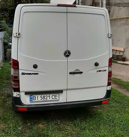 Білий Мерседес Sprinter, об'ємом двигуна 2.1 л та пробігом 486 тис. км за 9800 $, фото 9 на Automoto.ua