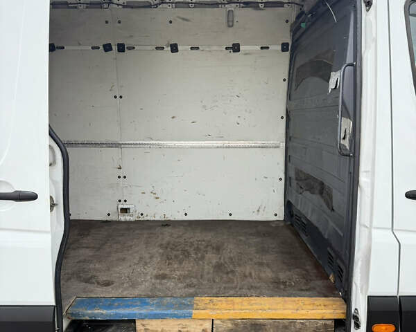 Белый Мерседес Sprinter, объемом двигателя 2.2 л и пробегом 400 тыс. км за 12300 $, фото 15 на Automoto.ua