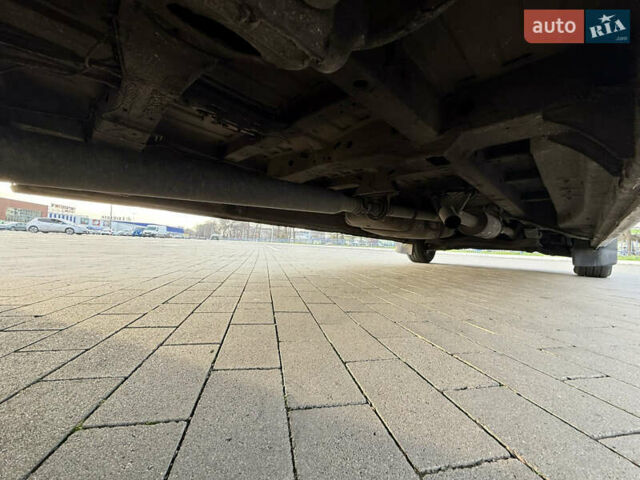 Белый Мерседес Sprinter, объемом двигателя 2.2 л и пробегом 400 тыс. км за 12300 $, фото 29 на Automoto.ua