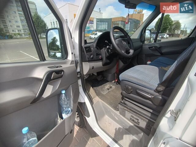 Белый Мерседес Sprinter, объемом двигателя 2.14 л и пробегом 670 тыс. км за 25900 $, фото 11 на Automoto.ua