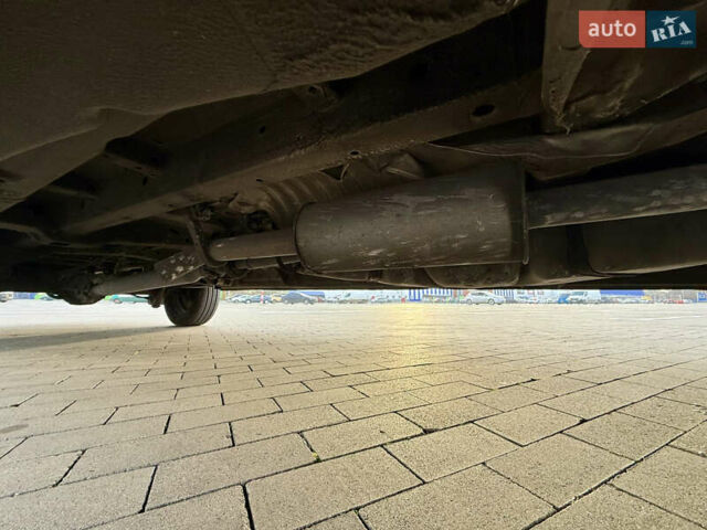 Белый Мерседес Sprinter, объемом двигателя 2.2 л и пробегом 400 тыс. км за 12300 $, фото 28 на Automoto.ua