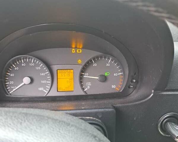 Белый Мерседес Sprinter, объемом двигателя 0 л и пробегом 380 тыс. км за 7578 $, фото 4 на Automoto.ua
