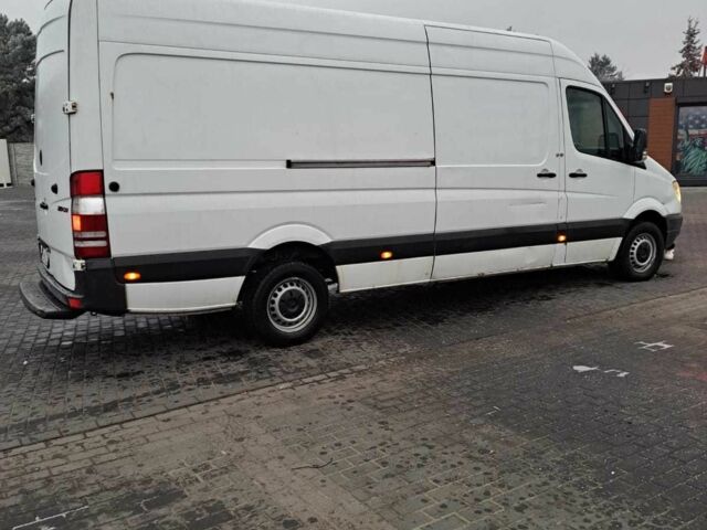Белый Мерседес Sprinter, объемом двигателя 2.2 л и пробегом 380 тыс. км за 8679 $, фото 6 на Automoto.ua