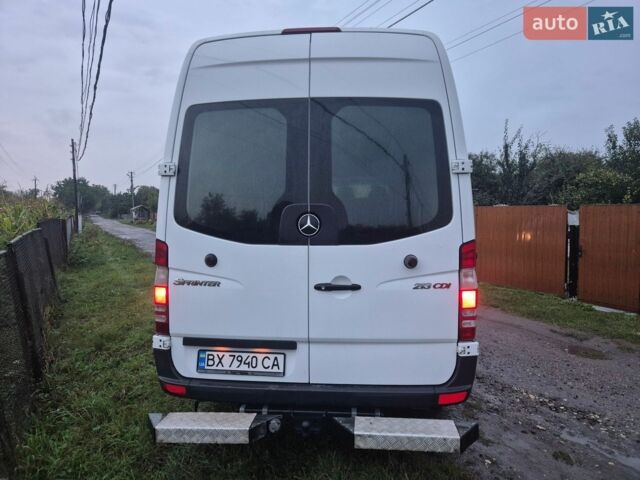 Белый Мерседес Sprinter, объемом двигателя 2.1 л и пробегом 255 тыс. км за 13500 $, фото 40 на Automoto.ua