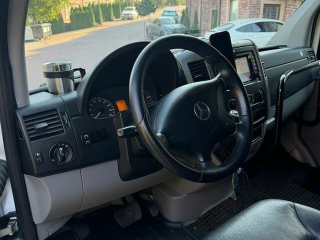 Білий Мерседес Sprinter, об'ємом двигуна 2.14 л та пробігом 457 тис. км за 15000 $, фото 8 на Automoto.ua