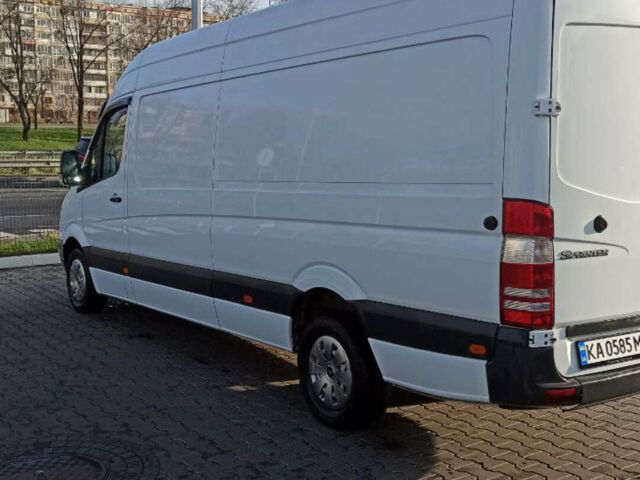 Белый Мерседес Sprinter, объемом двигателя 2.1 л и пробегом 401 тыс. км за 14800 $, фото 5 на Automoto.ua