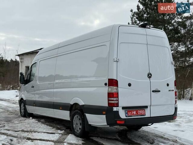 Белый Мерседес Sprinter, объемом двигателя 2.2 л и пробегом 335 тыс. км за 14700 $, фото 19 на Automoto.ua