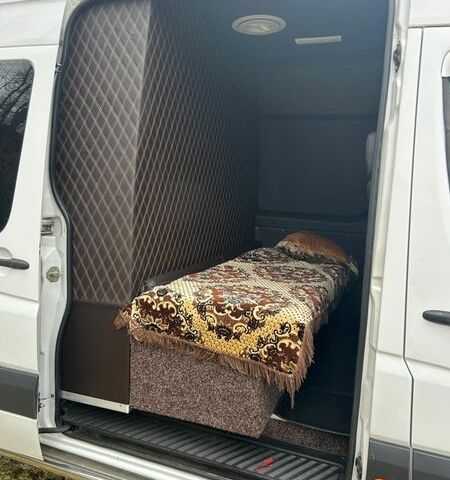 Белый Мерседес Sprinter, объемом двигателя 2.99 л и пробегом 600 тыс. км за 18500 $, фото 4 на Automoto.ua