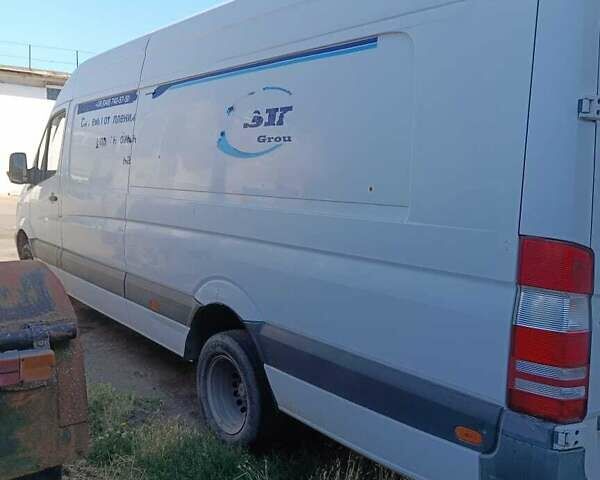 Мерседес Sprinter 2012 в Одессе на Automoto.ua Белый Мерседес Sprinter, объемом двигателя 2.1 л и пробегом 187 тыс. км за 14000 $, фото 4 на Automoto.ua