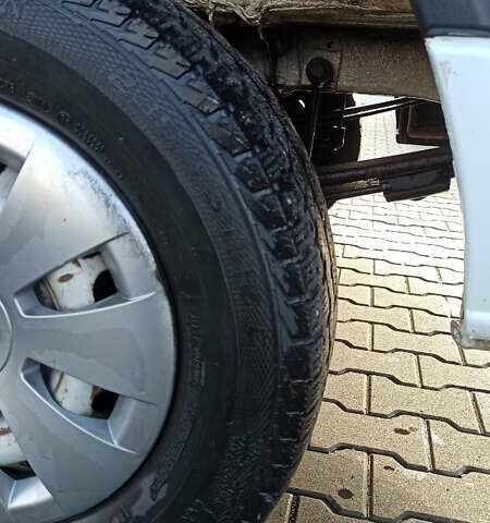 Белый Мерседес Sprinter, объемом двигателя 2.1 л и пробегом 401 тыс. км за 16000 $, фото 12 на Automoto.ua