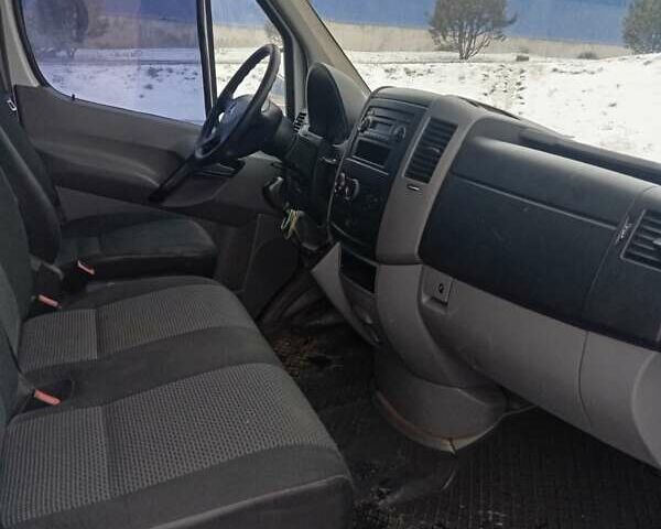 Белый Мерседес Sprinter, объемом двигателя 2.2 л и пробегом 508 тыс. км за 16000 $, фото 6 на Automoto.ua