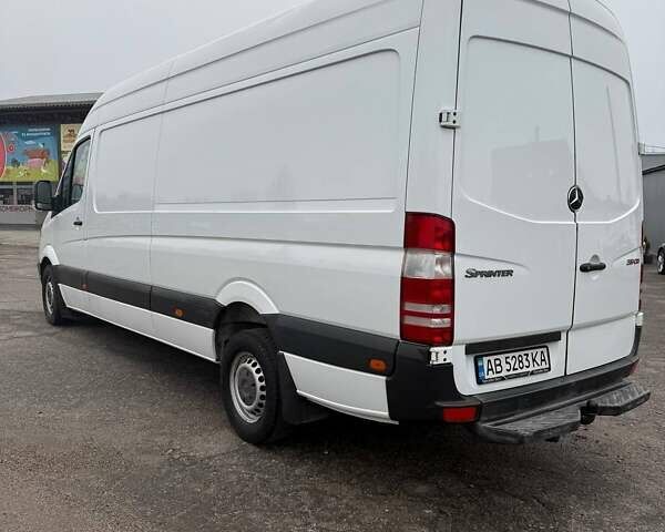 Белый Мерседес Sprinter, объемом двигателя 3 л и пробегом 349 тыс. км за 18100 $, фото 11 на Automoto.ua