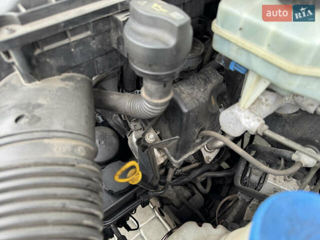 Білий Мерседес Sprinter, об'ємом двигуна 2.14 л та пробігом 304 тис. км за 14900 $, фото 12 на Automoto.ua