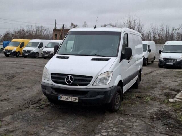 Белый Мерседес Sprinter, объемом двигателя 2.1 л и пробегом 492 тыс. км за 8950 $, фото 14 на Automoto.ua