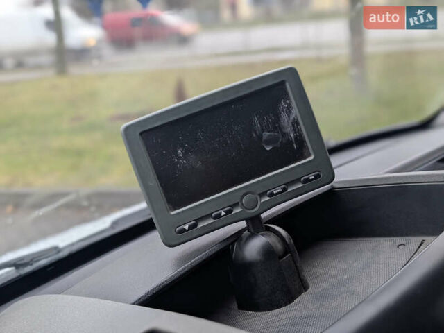 Білий Мерседес Sprinter, об'ємом двигуна 2.14 л та пробігом 320 тис. км за 14199 $, фото 14 на Automoto.ua