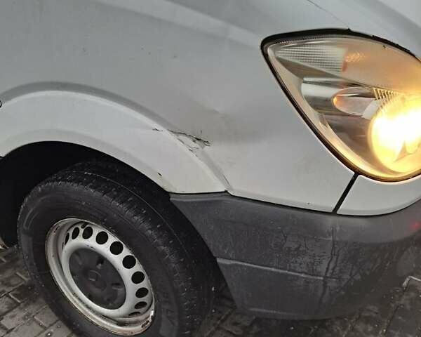 Белый Мерседес Sprinter, объемом двигателя 0 л и пробегом 380 тыс. км за 7578 $, фото 8 на Automoto.ua