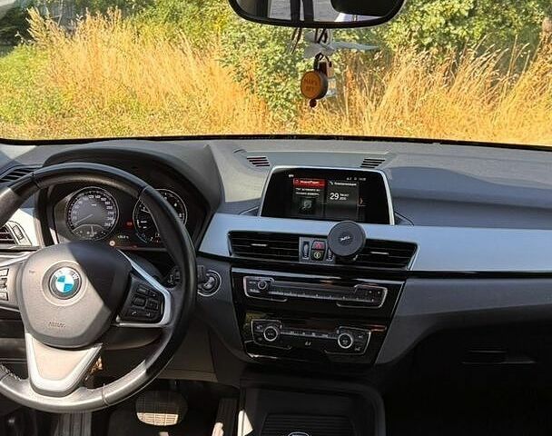 Белый Мерседес Sprinter, объемом двигателя 2.1 л и пробегом 255 тыс. км за 12700 $, фото 26 на Automoto.ua