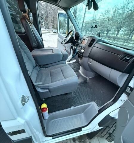 Белый Мерседес Sprinter, объемом двигателя 2.99 л и пробегом 450 тыс. км за 20904 $, фото 8 на Automoto.ua