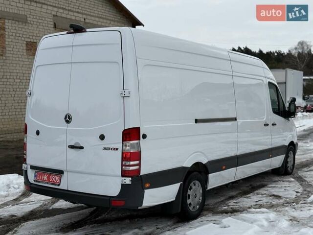 Белый Мерседес Sprinter, объемом двигателя 2.2 л и пробегом 335 тыс. км за 14700 $, фото 13 на Automoto.ua