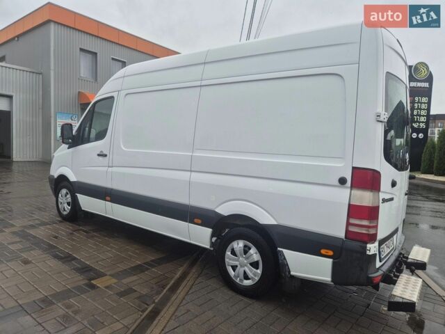Белый Мерседес Sprinter, объемом двигателя 2.1 л и пробегом 255 тыс. км за 13500 $, фото 8 на Automoto.ua