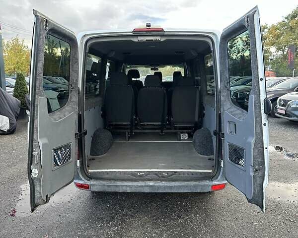 Белый Мерседес Sprinter, объемом двигателя 2.99 л и пробегом 489 тыс. км за 13499 $, фото 11 на Automoto.ua
