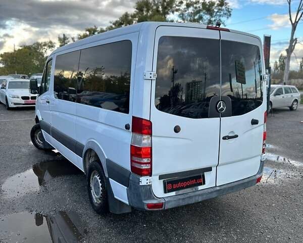 Белый Мерседес Sprinter, объемом двигателя 2.99 л и пробегом 489 тыс. км за 13499 $, фото 9 на Automoto.ua