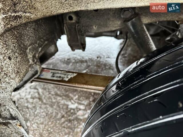 Белый Мерседес Sprinter, объемом двигателя 2.1 л и пробегом 370 тыс. км за 12800 $, фото 5 на Automoto.ua