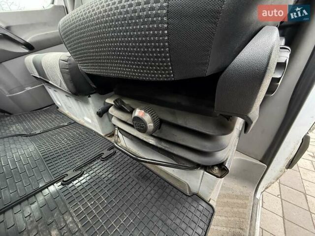 Білий Мерседес Sprinter, об'ємом двигуна 2.1 л та пробігом 460 тис. км за 10900 $, фото 13 на Automoto.ua