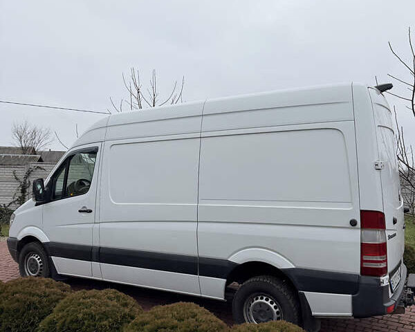 Белый Мерседес Sprinter, объемом двигателя 2.99 л и пробегом 200 тыс. км за 24500 $, фото 8 на Automoto.ua
