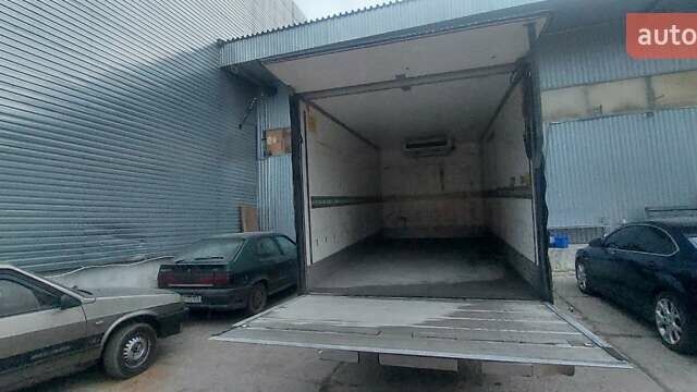 Білий Мерседес Sprinter, об'ємом двигуна 2.99 л та пробігом 547 тис. км за 23500 $, фото 4 на Automoto.ua