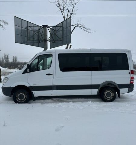 Белый Мерседес Sprinter, объемом двигателя 2.99 л и пробегом 489 тыс. км за 12999 $, фото 5 на Automoto.ua