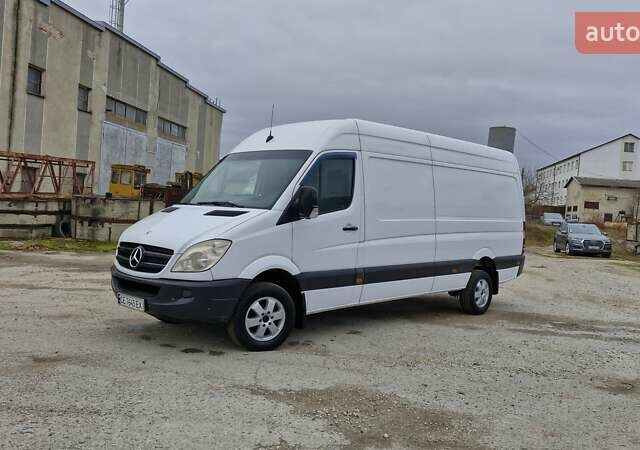 Білий Мерседес Sprinter, об'ємом двигуна 3 л та пробігом 500 тис. км за 17500 $, фото 2 на Automoto.ua