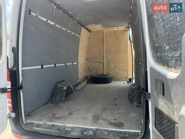 Білий Мерседес Sprinter, об'ємом двигуна 3 л та пробігом 390 тис. км за 18000 $, фото 11 на Automoto.ua