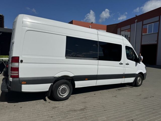 Білий Мерседес Sprinter, об'ємом двигуна 2.1 л та пробігом 650 тис. км за 16000 $, фото 3 на Automoto.ua