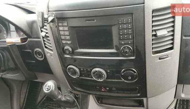 Белый Мерседес Sprinter, объемом двигателя 2.14 л и пробегом 589 тыс. км за 16999 $, фото 7 на Automoto.ua