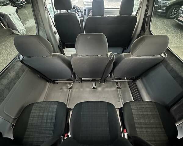 Белый Мерседес Sprinter, объемом двигателя 2.99 л и пробегом 489 тыс. км за 13499 $, фото 20 на Automoto.ua