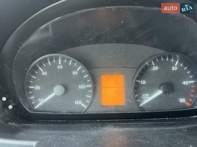 Білий Мерседес Sprinter, об'ємом двигуна 3 л та пробігом 390 тис. км за 18000 $, фото 20 на Automoto.ua