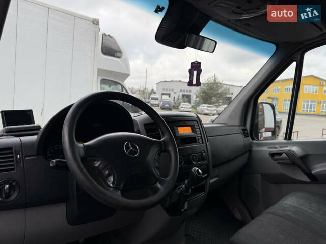 Білий Мерседес Sprinter, об'ємом двигуна 2.14 л та пробігом 517 тис. км за 12900 $, фото 6 на Automoto.ua